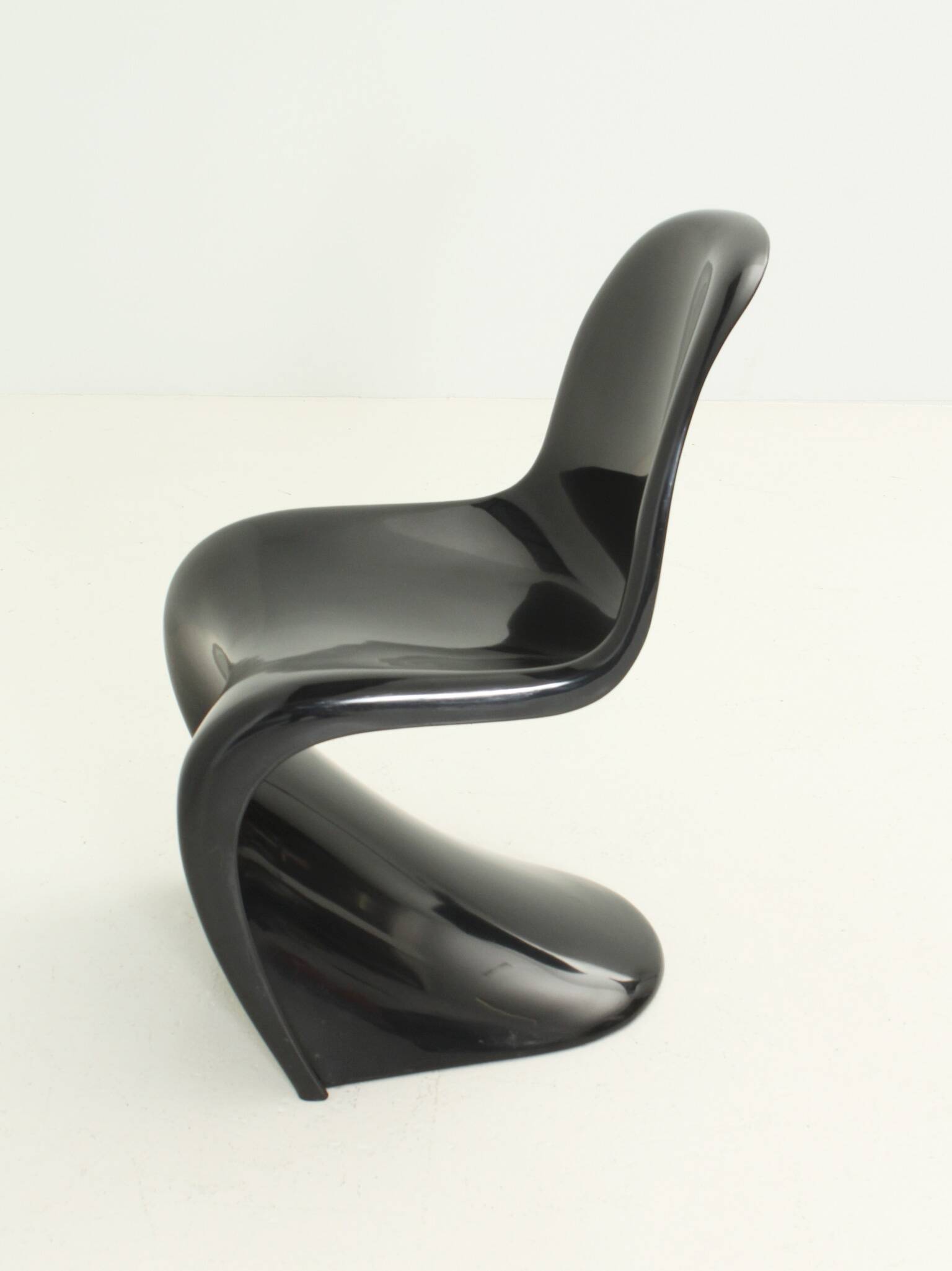 Verner Panton chair, Herman Miller edition 1971