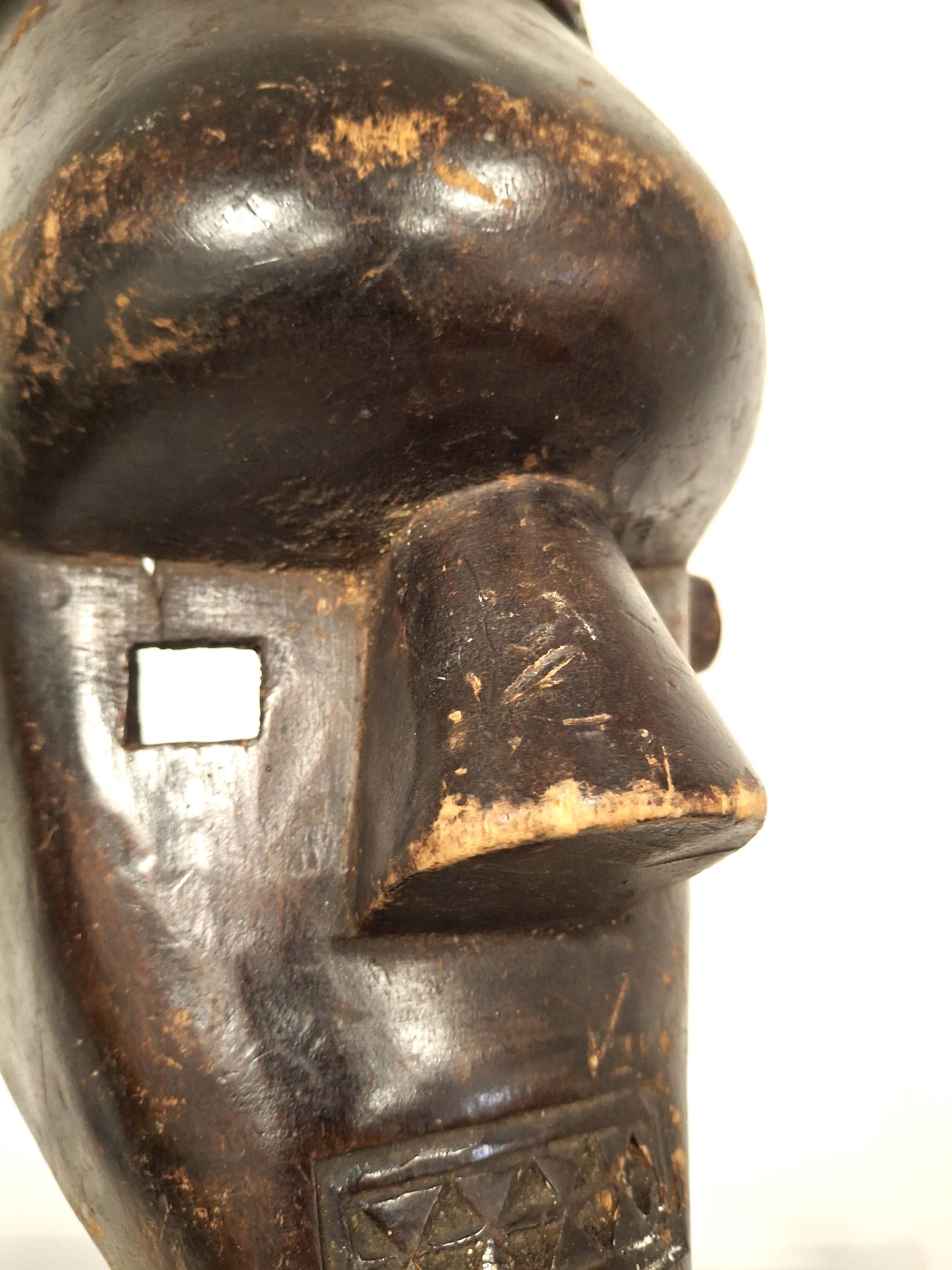 Salampasu Mask – DR Congo – Mid 20th Century – African Tribal Art