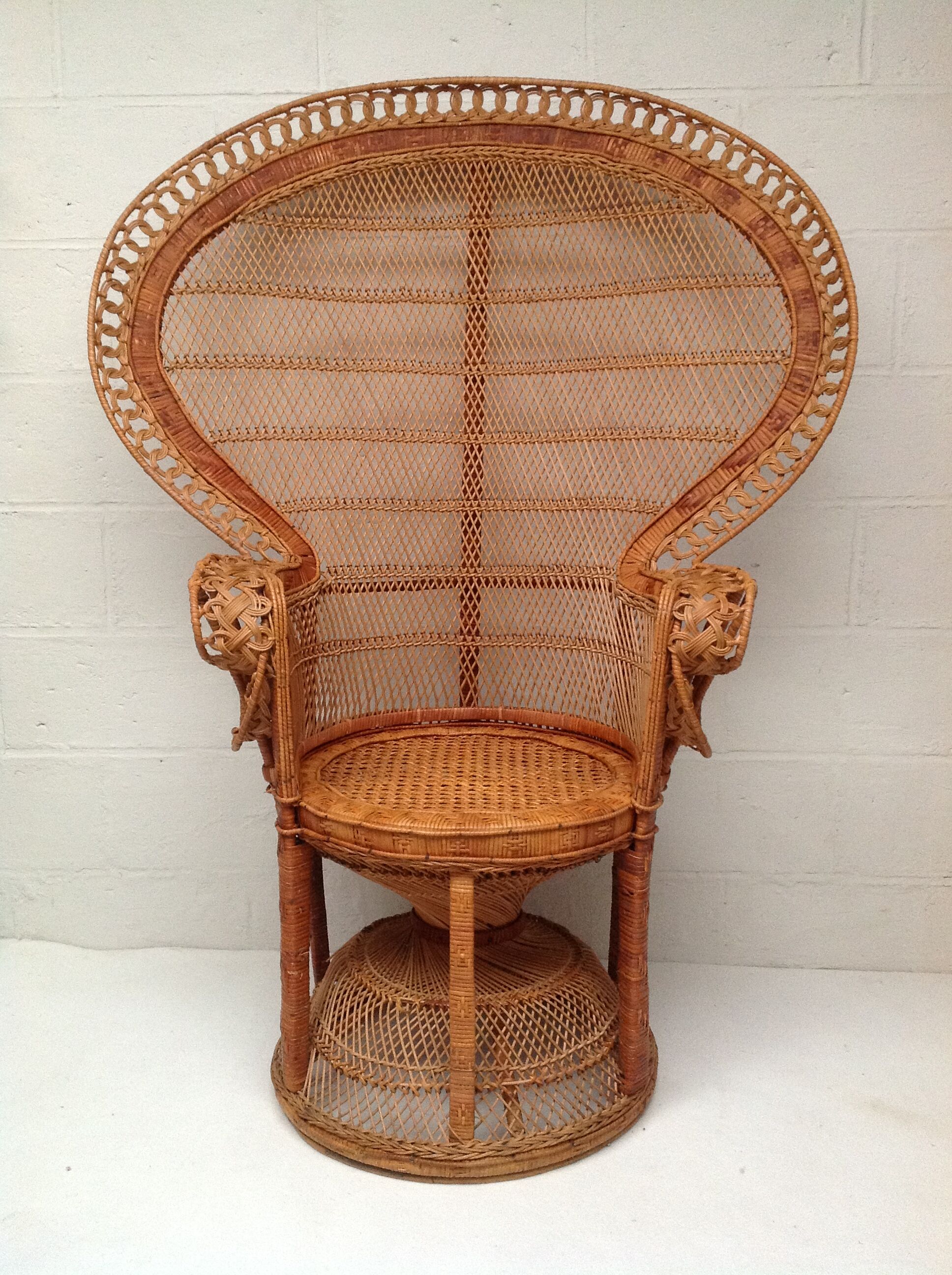 Armchair Emmanuelle rattan 1970