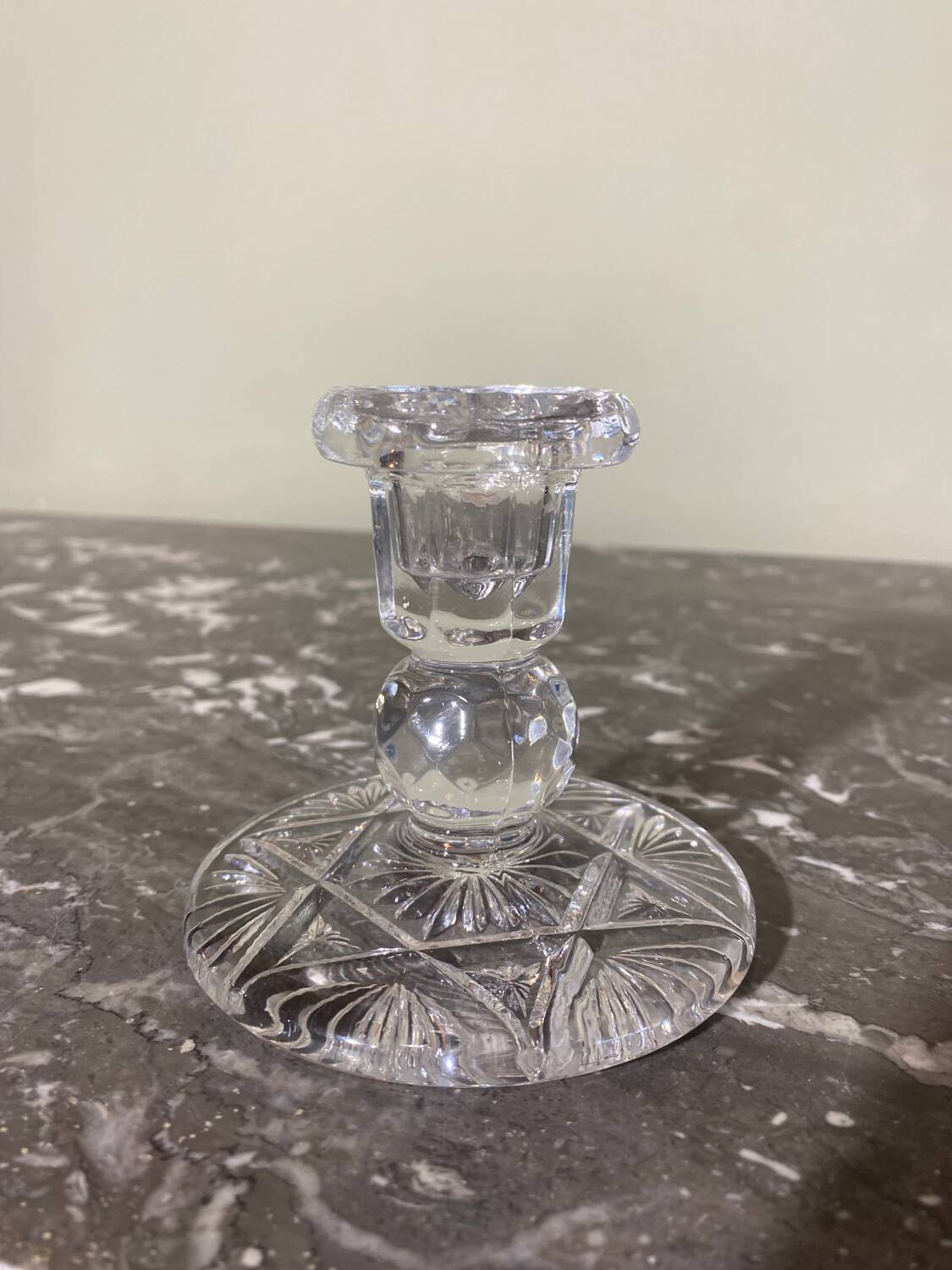 Crystal candle holder
