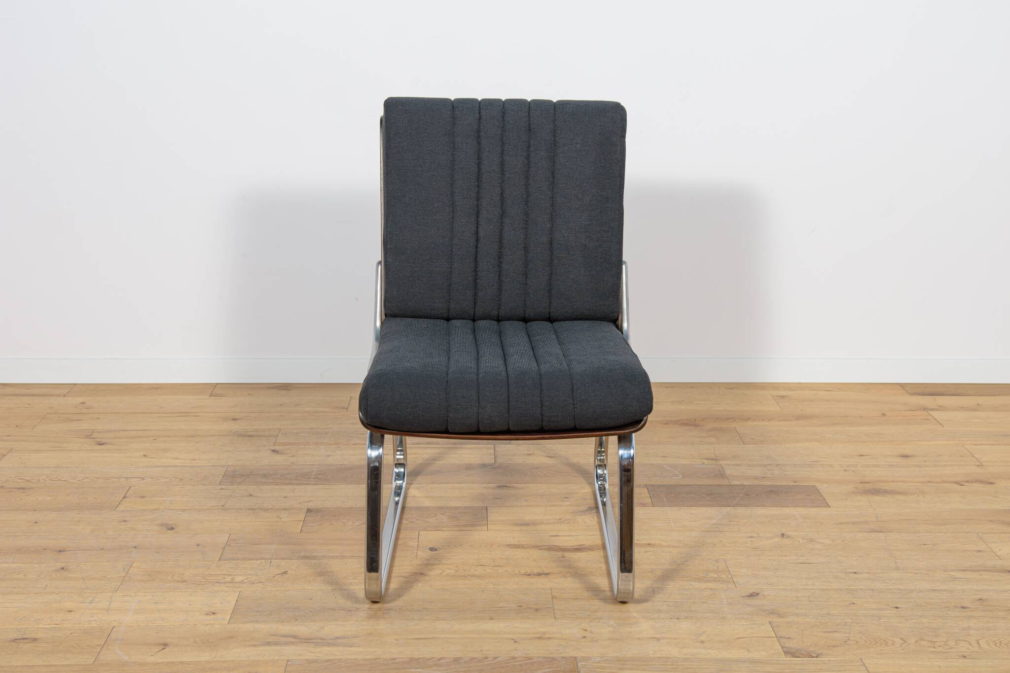 Chrome & Rosewood armchairs, Gordon Russell, United Knigdom, 1970s.