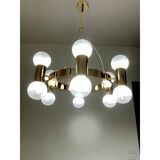 Contemporary luxury ring chandelier with gradient white spheres by simoeng