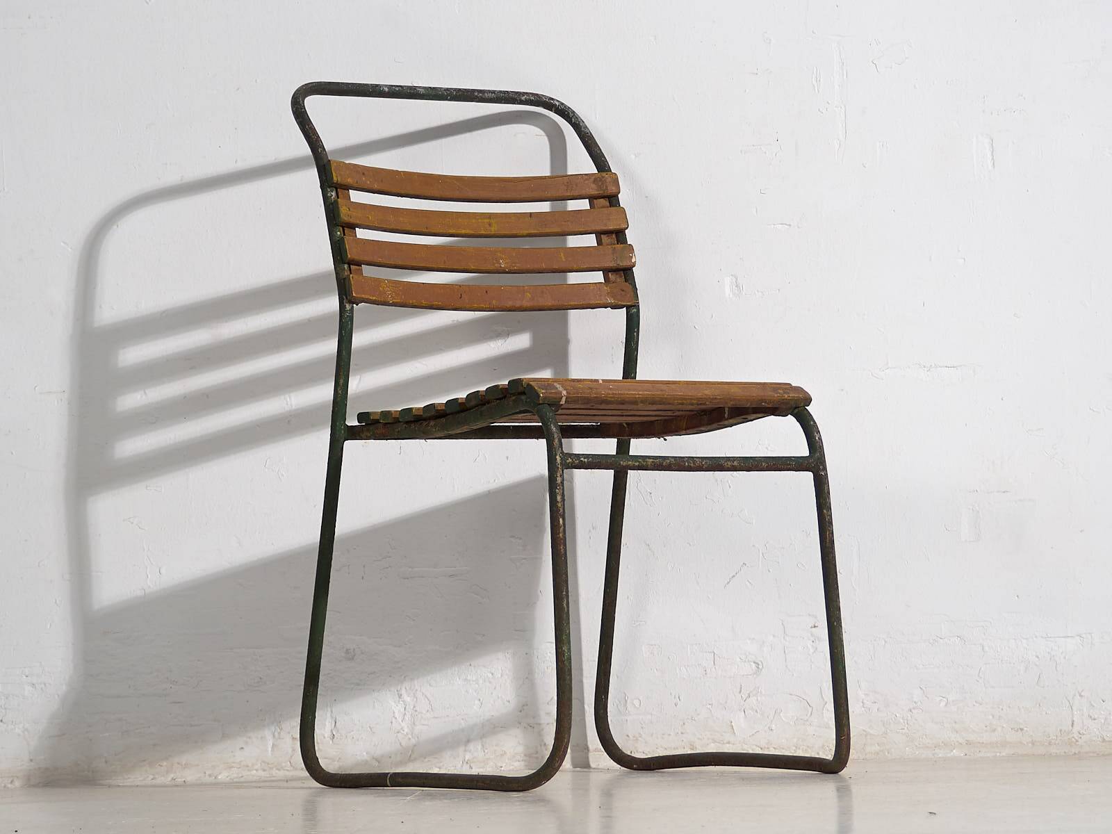 Antique garden chairs (c.1920). Set of 2 pieces #32