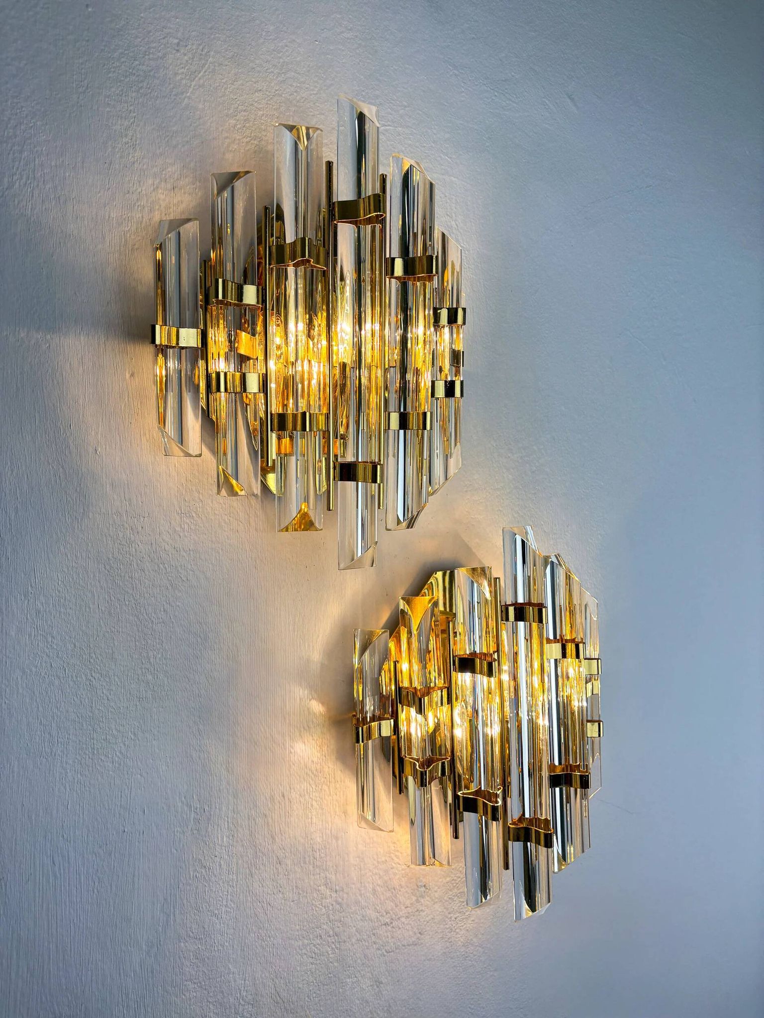 Pair of Venini sconces, Triedi cut glass, Italy, circa 1970s