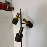 Lampadaire vintage moderniste marron et laiton à 3 spots, années 1960