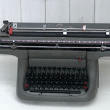 Rooy typewriter