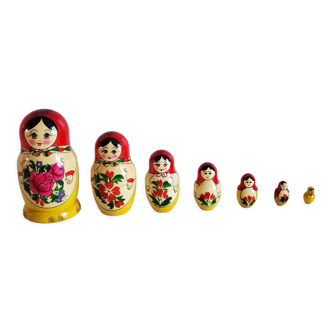 Russian matryoshka nesting dolls
