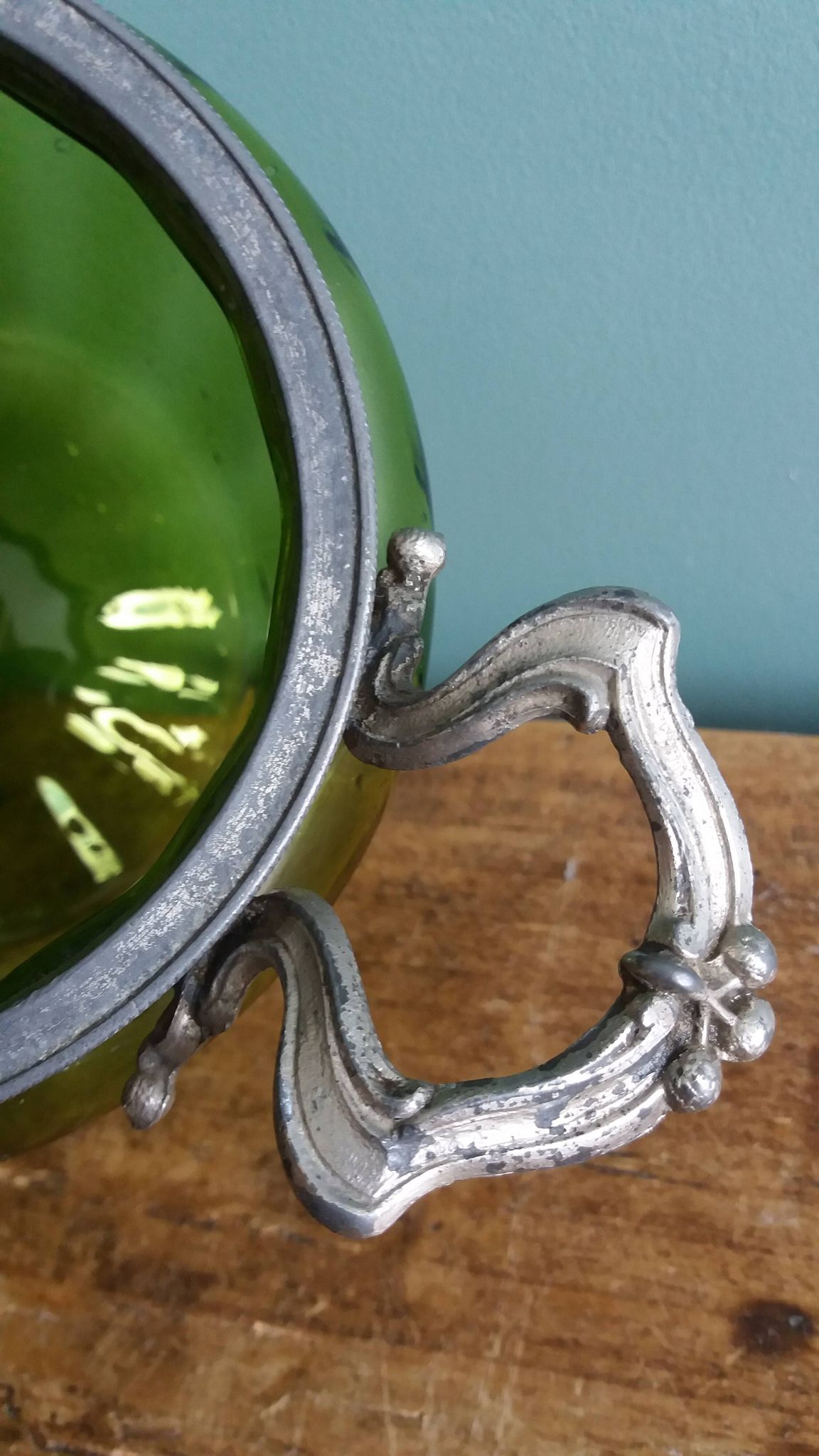 Napoleon III Art Nouveau glass and silver-plated biscuit jar