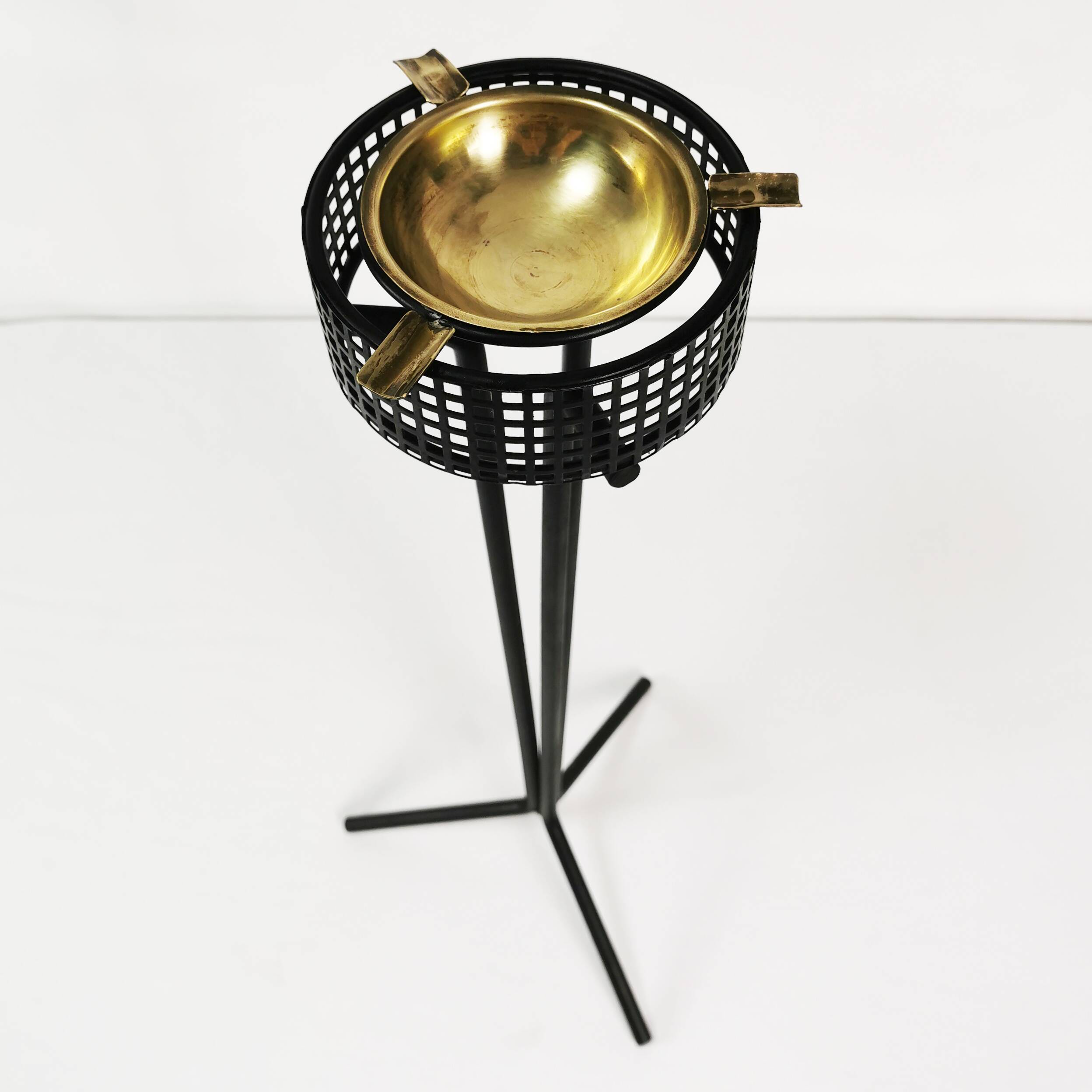 Modernist openwork floor ashtray, Germany, 1970s