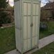 Armoire parisienne verte à panneaux vintage 1940/1950