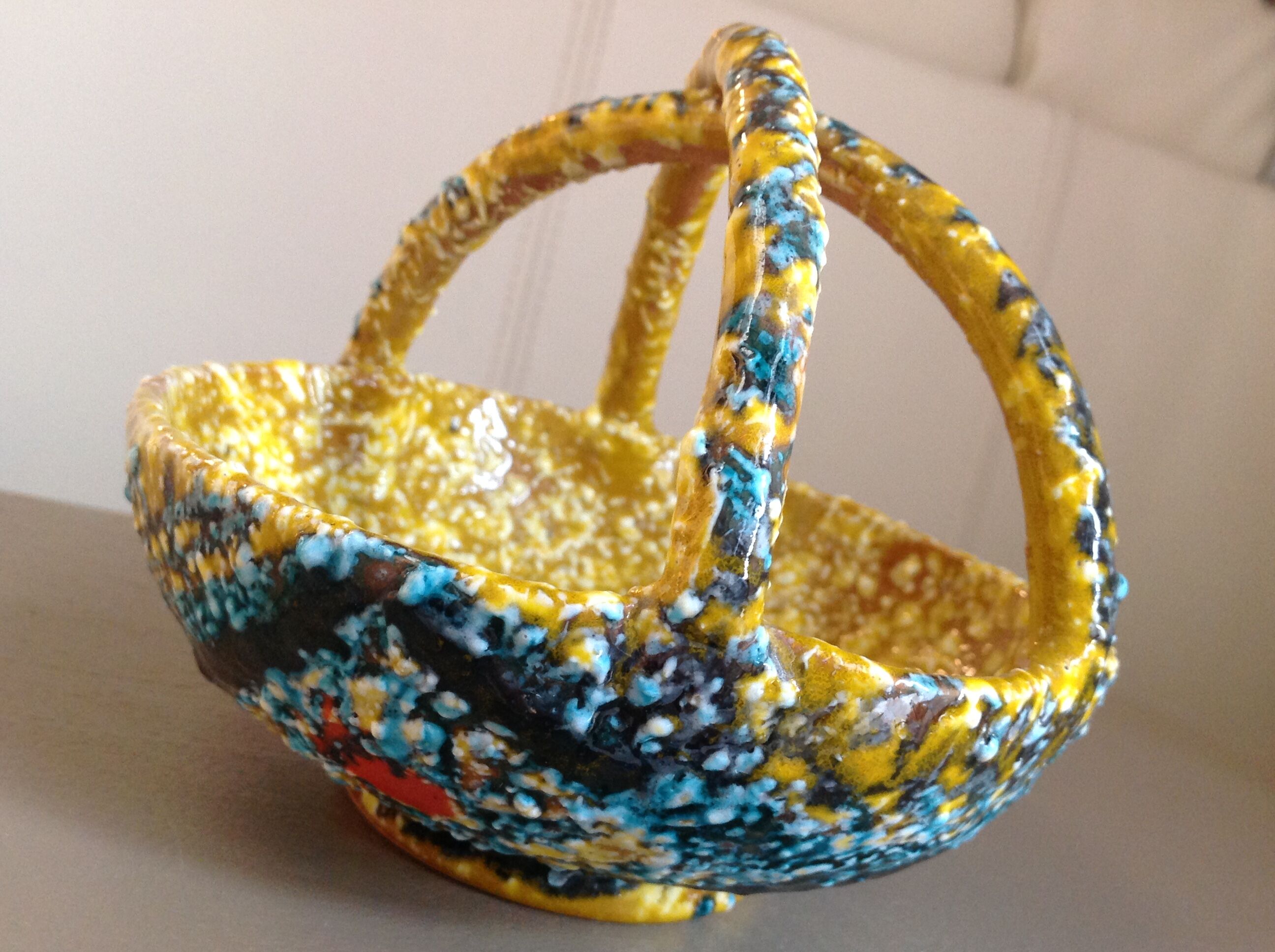 Cup in Fat Lava-style polychrome ceramics