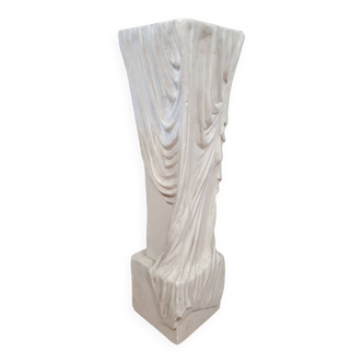 Colonne piédestal au drapé en plâtre époque art Nouveau circa 1900