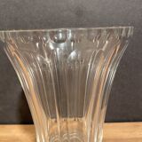 Vase on pedestal in cut crystal mid-twentieth century
