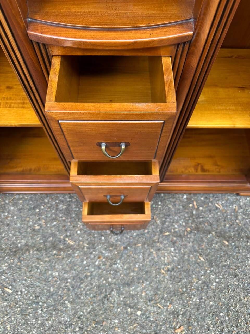 Display cabinet in solid cherry wood Louis Philippe style, 1980s - 108x35x140cm