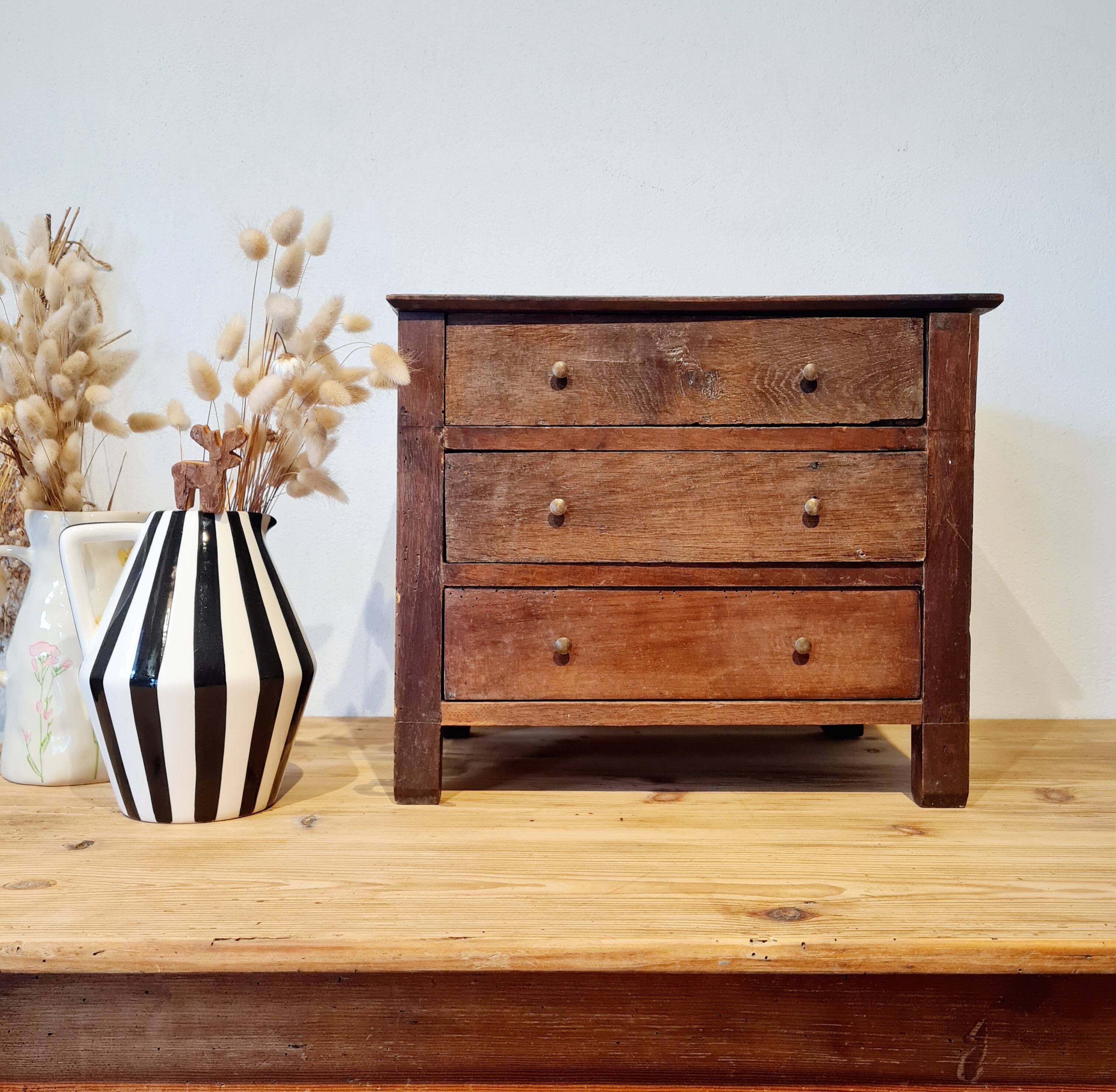 Small antique wooden workshop cabinet with 3 drawers