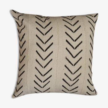 Cream bogolan cushion cover