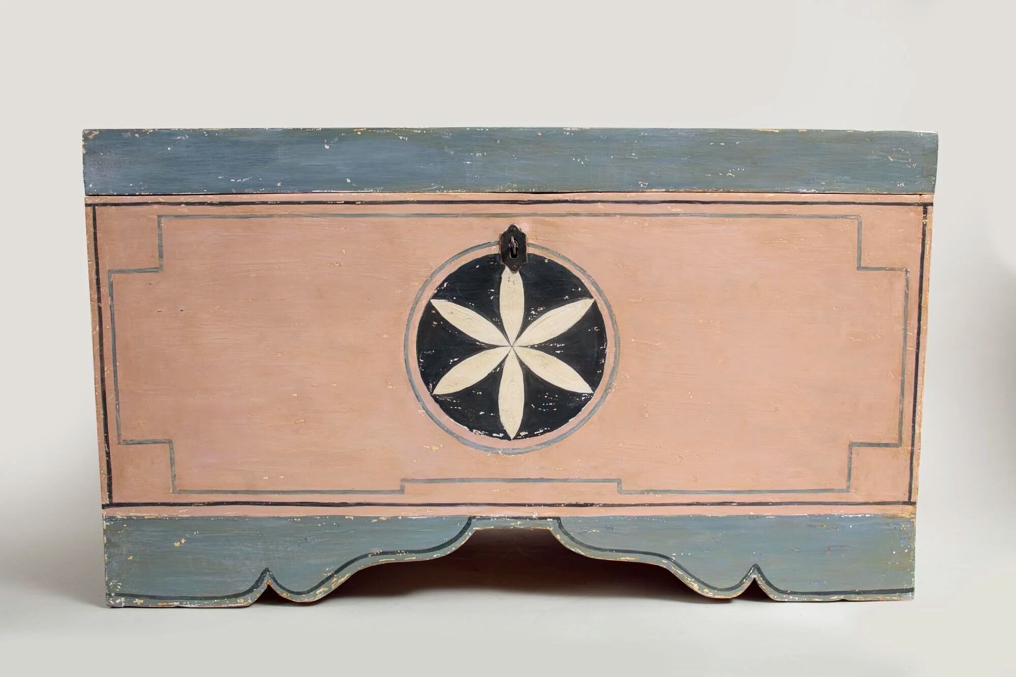 Chest with recent decorative painting