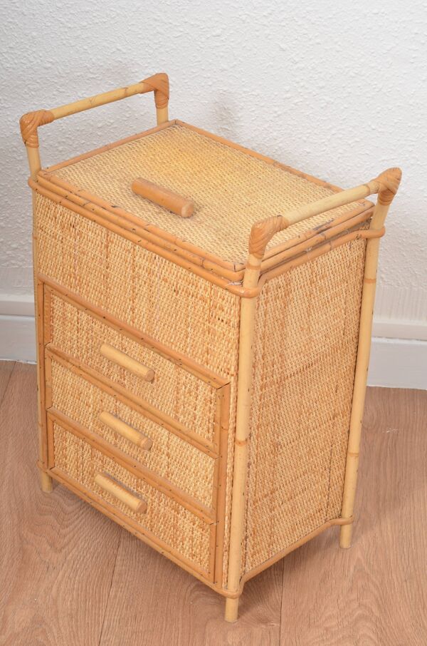 Petite commode en rotin