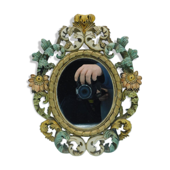 Plaster mirror with floral decoration 25x31cm
