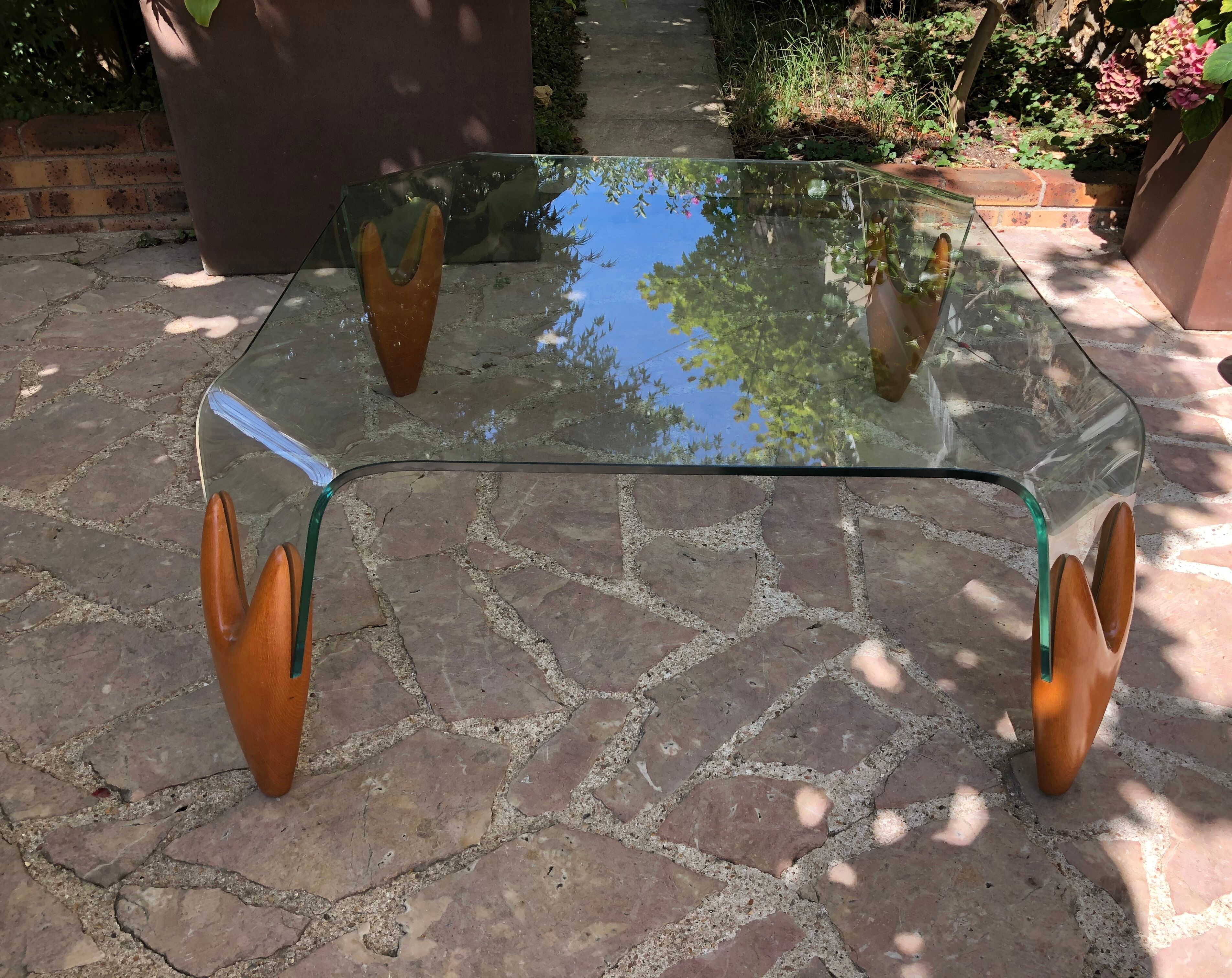 Design lounge coffee table