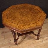 Table octogonale en bois marqueté du XXe siècle