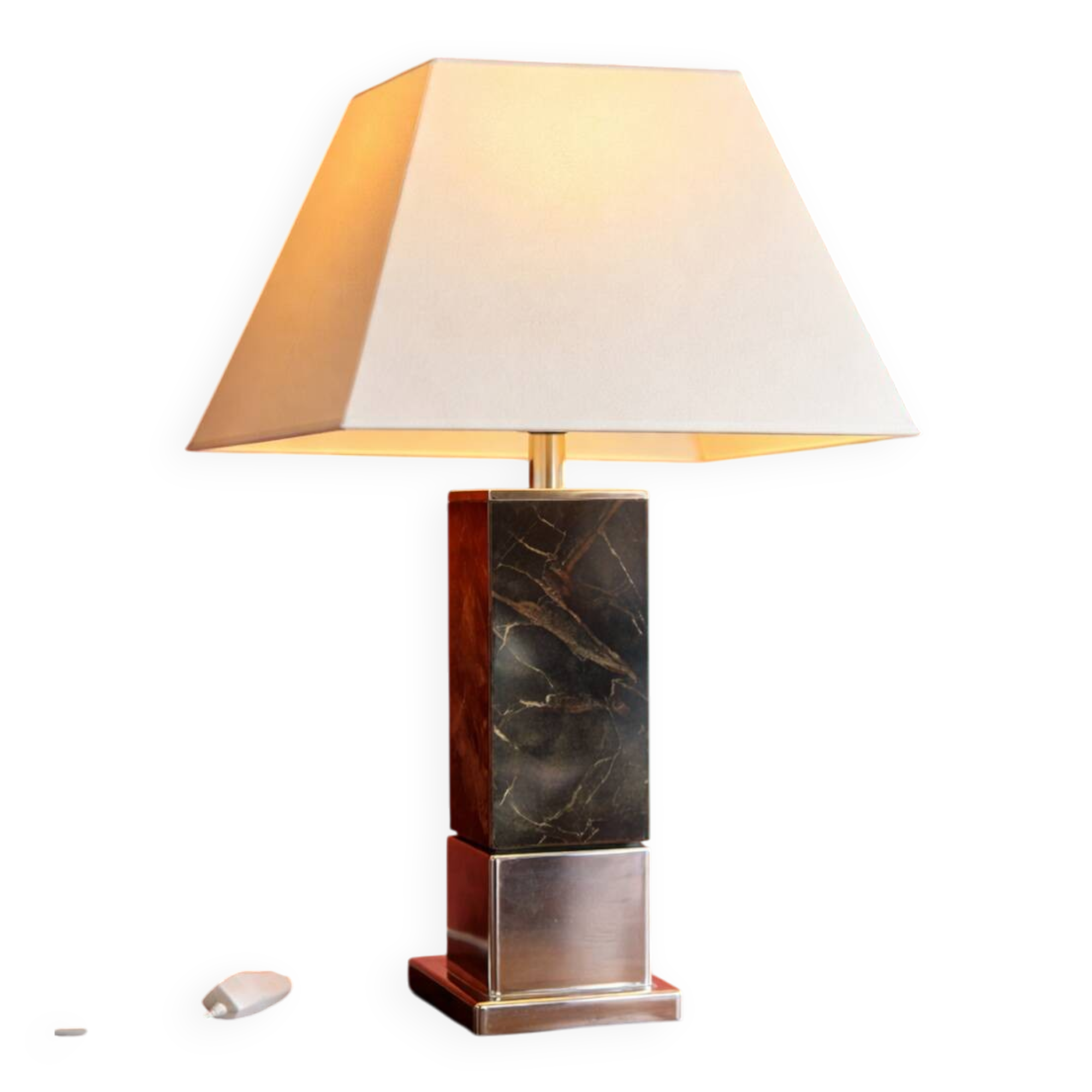 Vintage table lamp – marble and chrome metal base