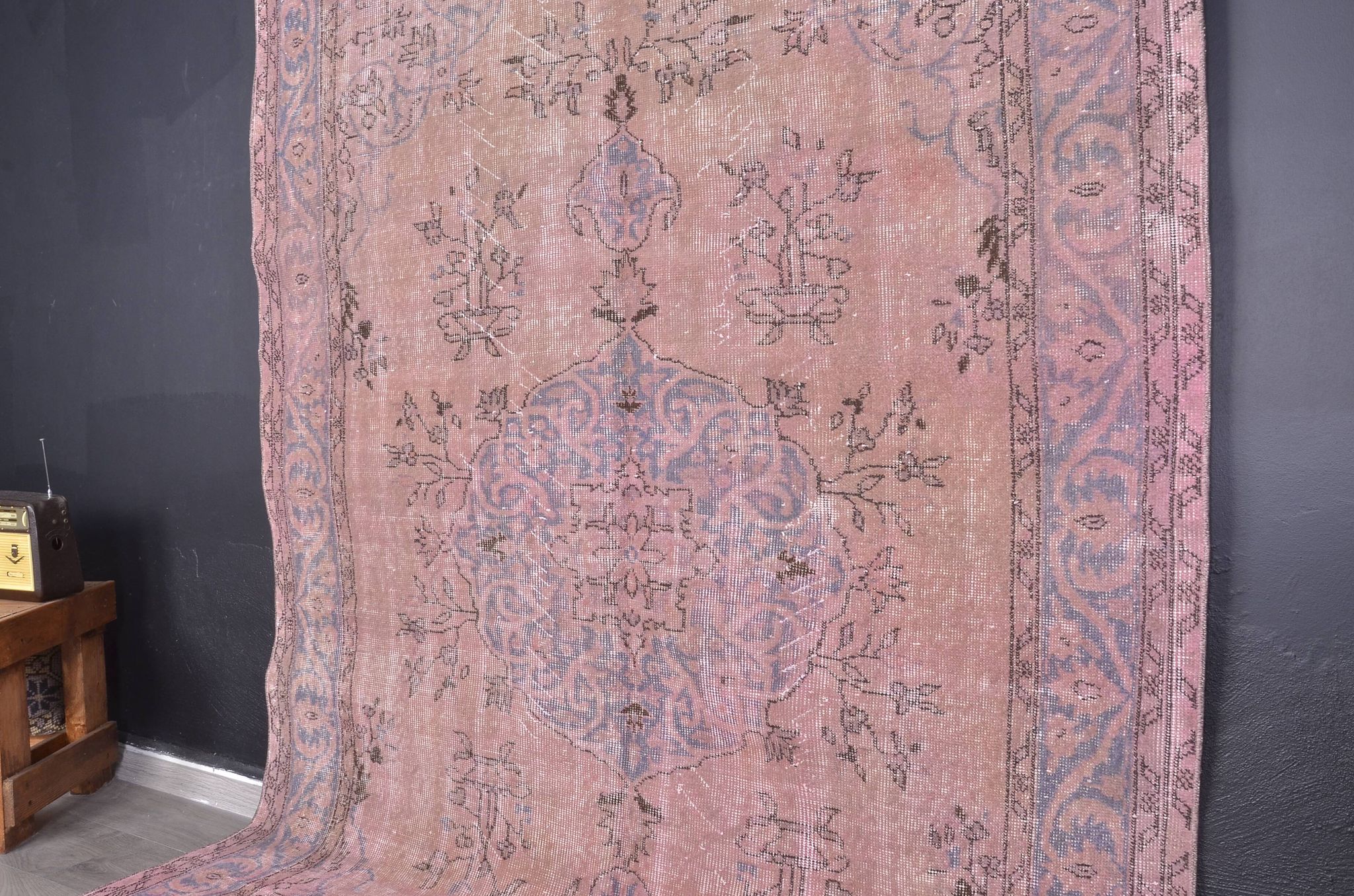 Tapis décoratif en laine noué à la main rose, sku 1917