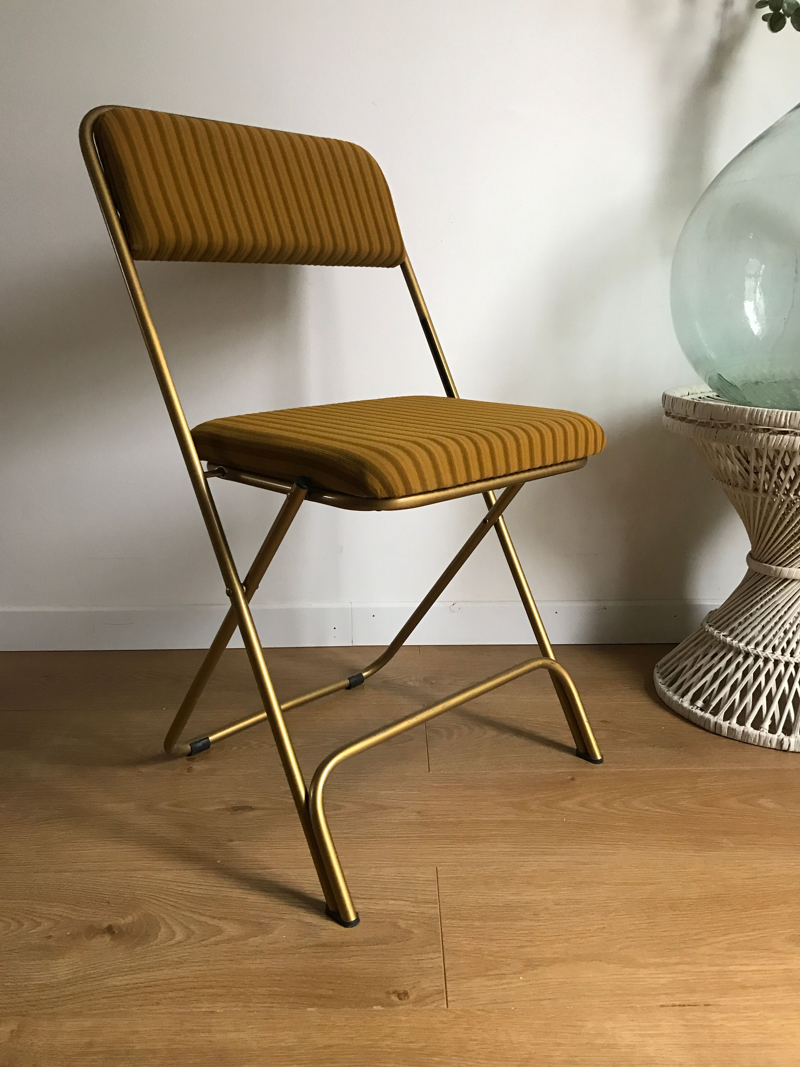Vintage folding chair lafuma chantazur with striped gold fabric