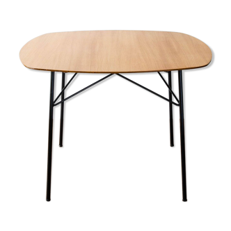 Table 135 bis by André Simard - T.V Furniture Edition