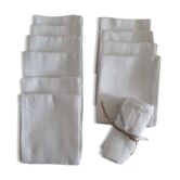 Lot of 12 towels