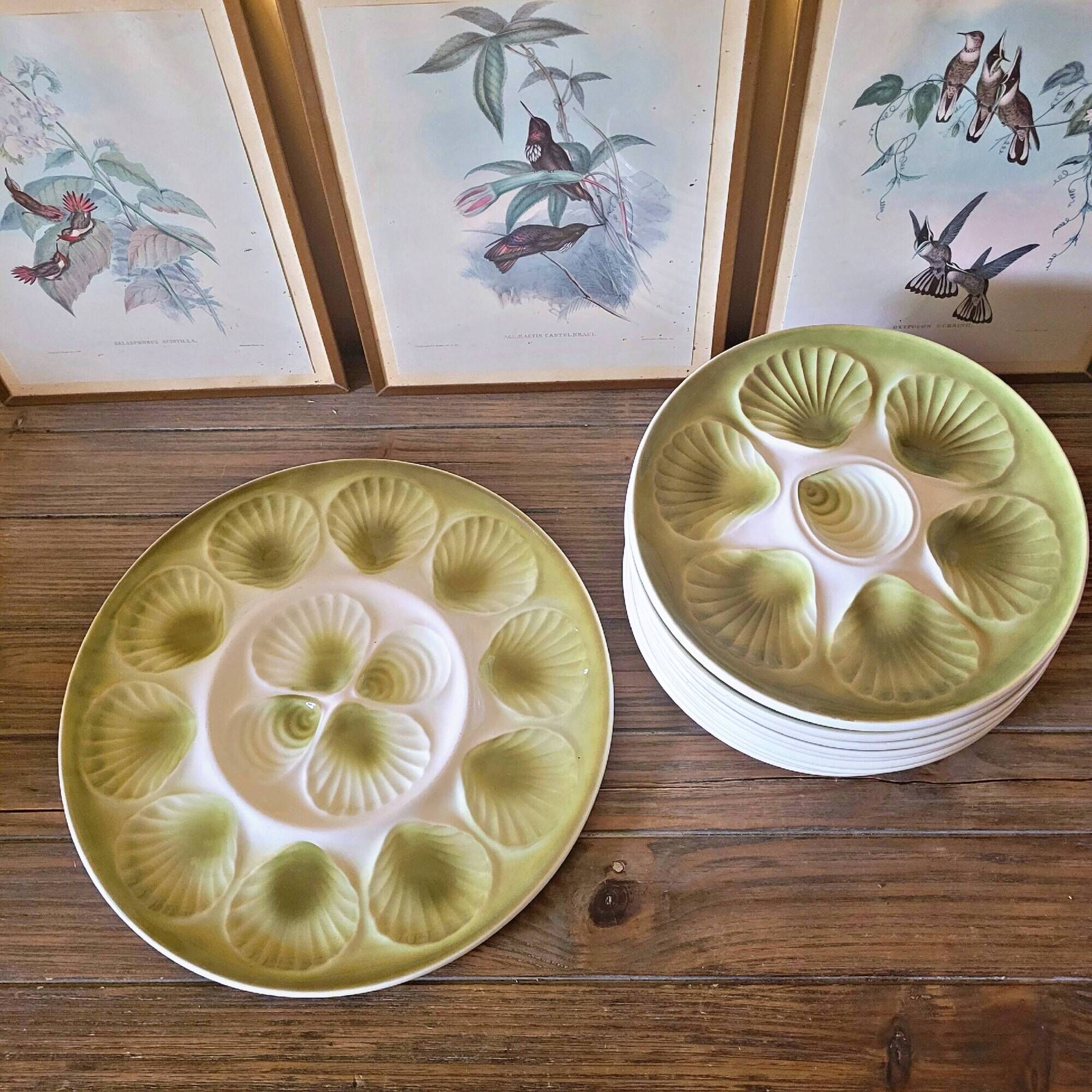12 assiettes et un plat à huîtres vintage Moulin des Loups Orchies