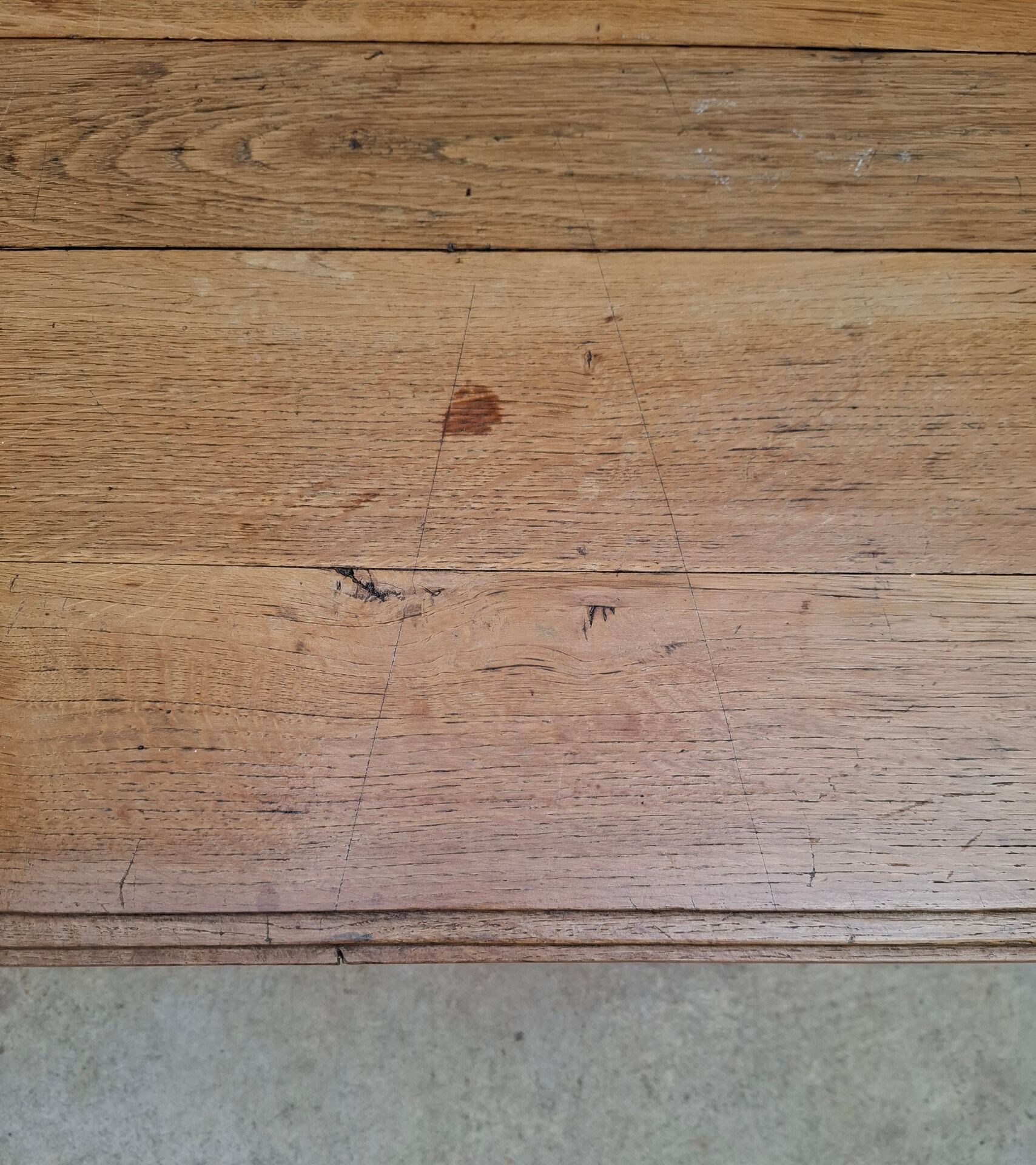 Oak farmhouse table 199cm x 89cm