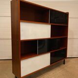Vintage bookcase/display cabinet