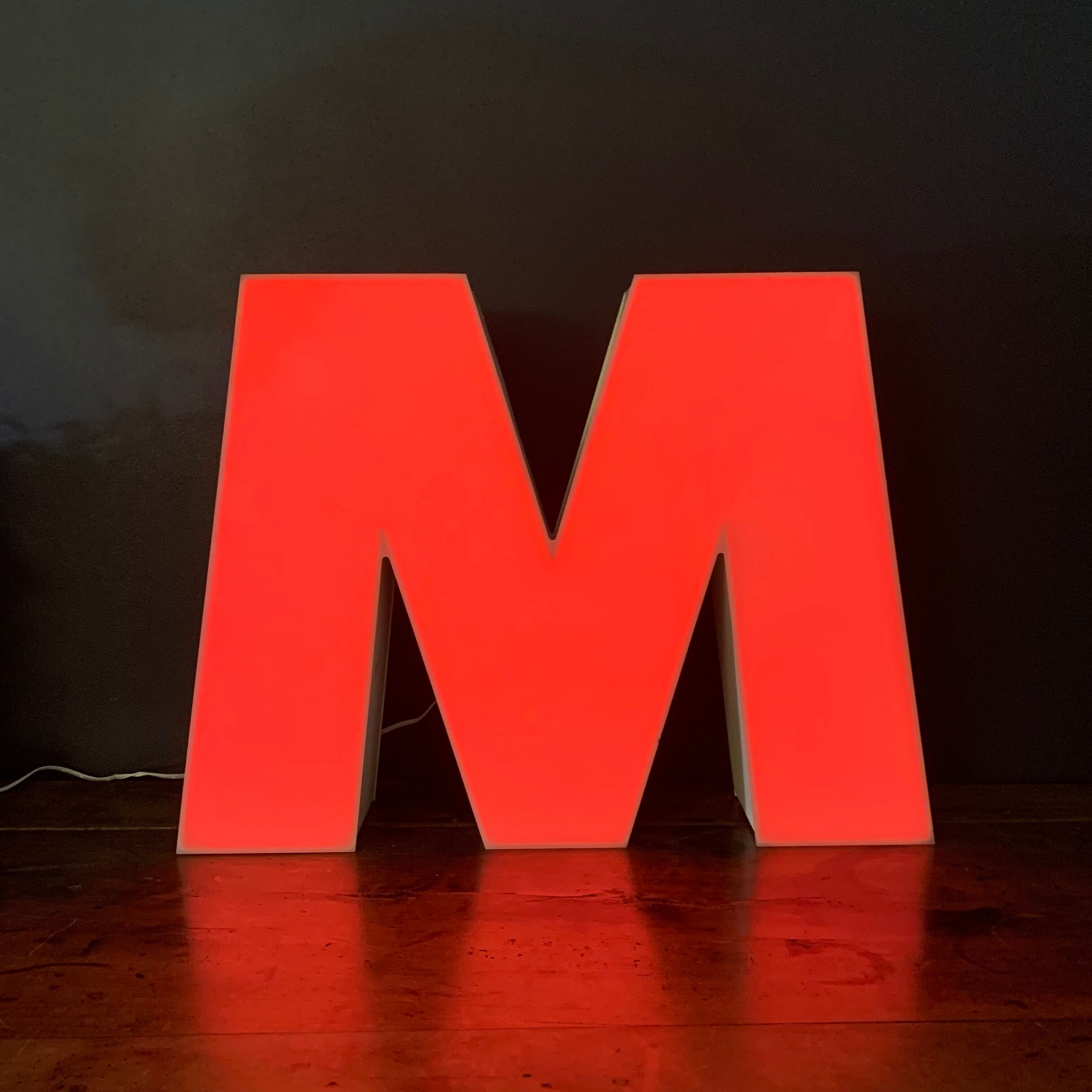 Illuminated sign letter