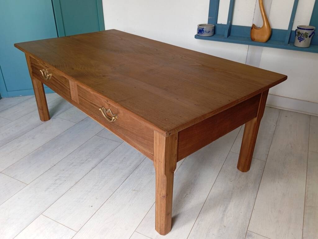 Late 19th century solid oak coffee table