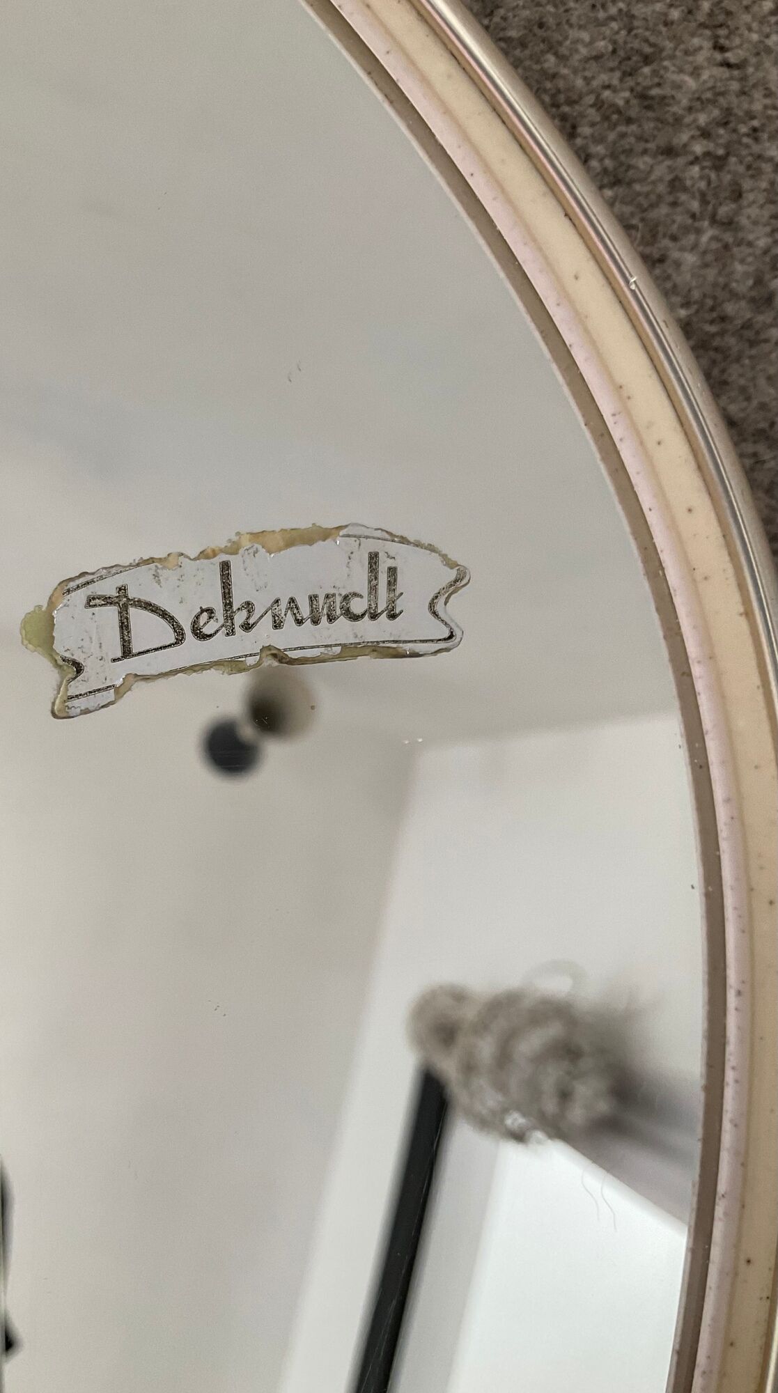 Asymmetrical mirror Deknudt freeform from the 60s-70s