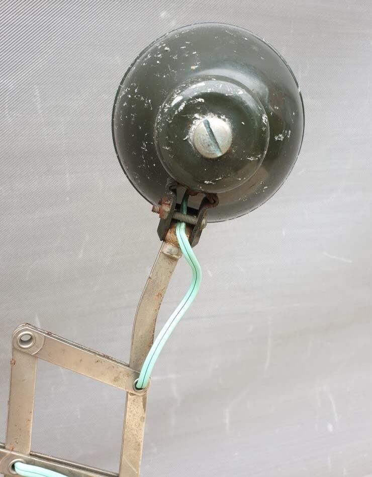 Accordion lamp 1950 push button on base