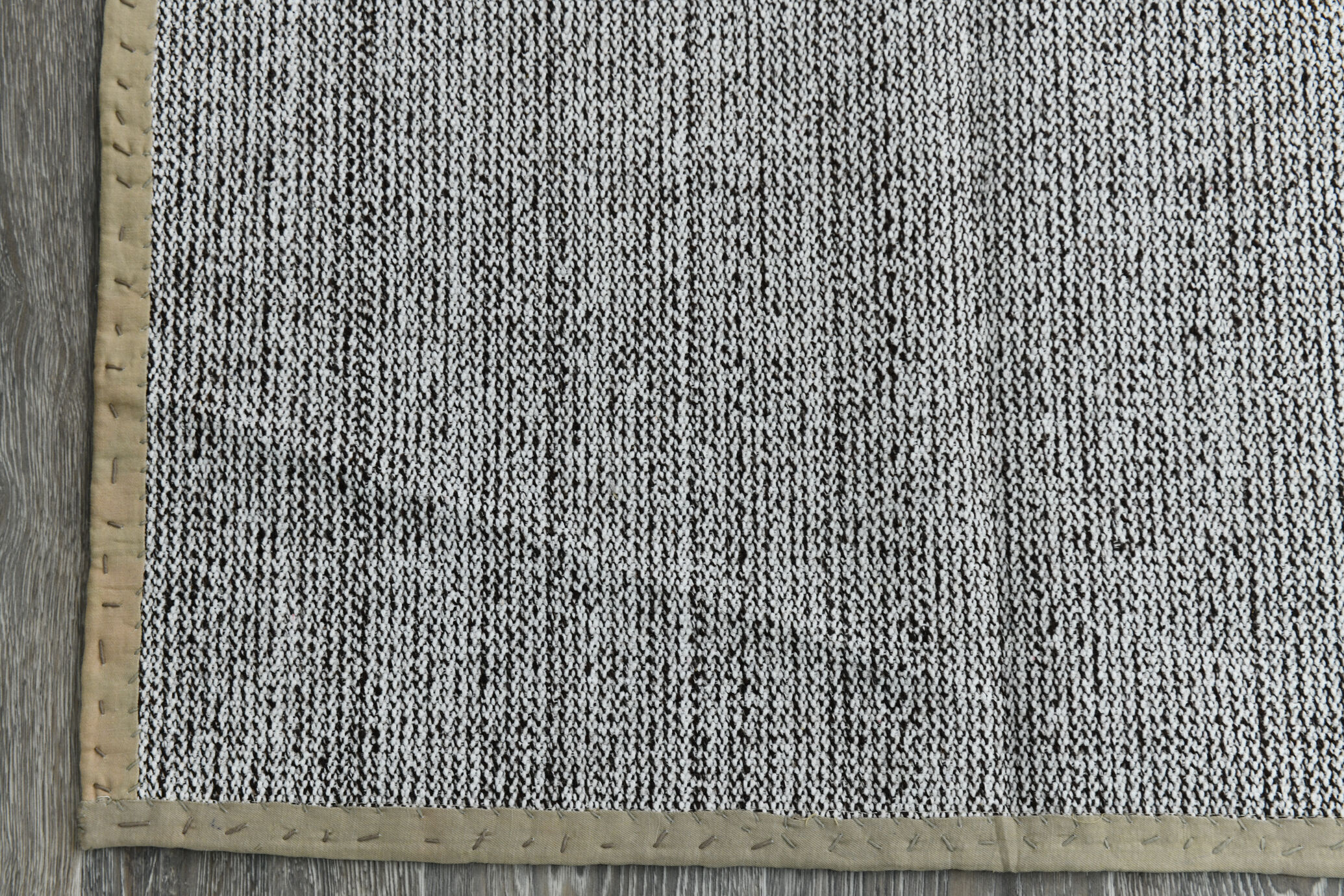 3x10 White Black Turkish Runner Rug 92x310Cm