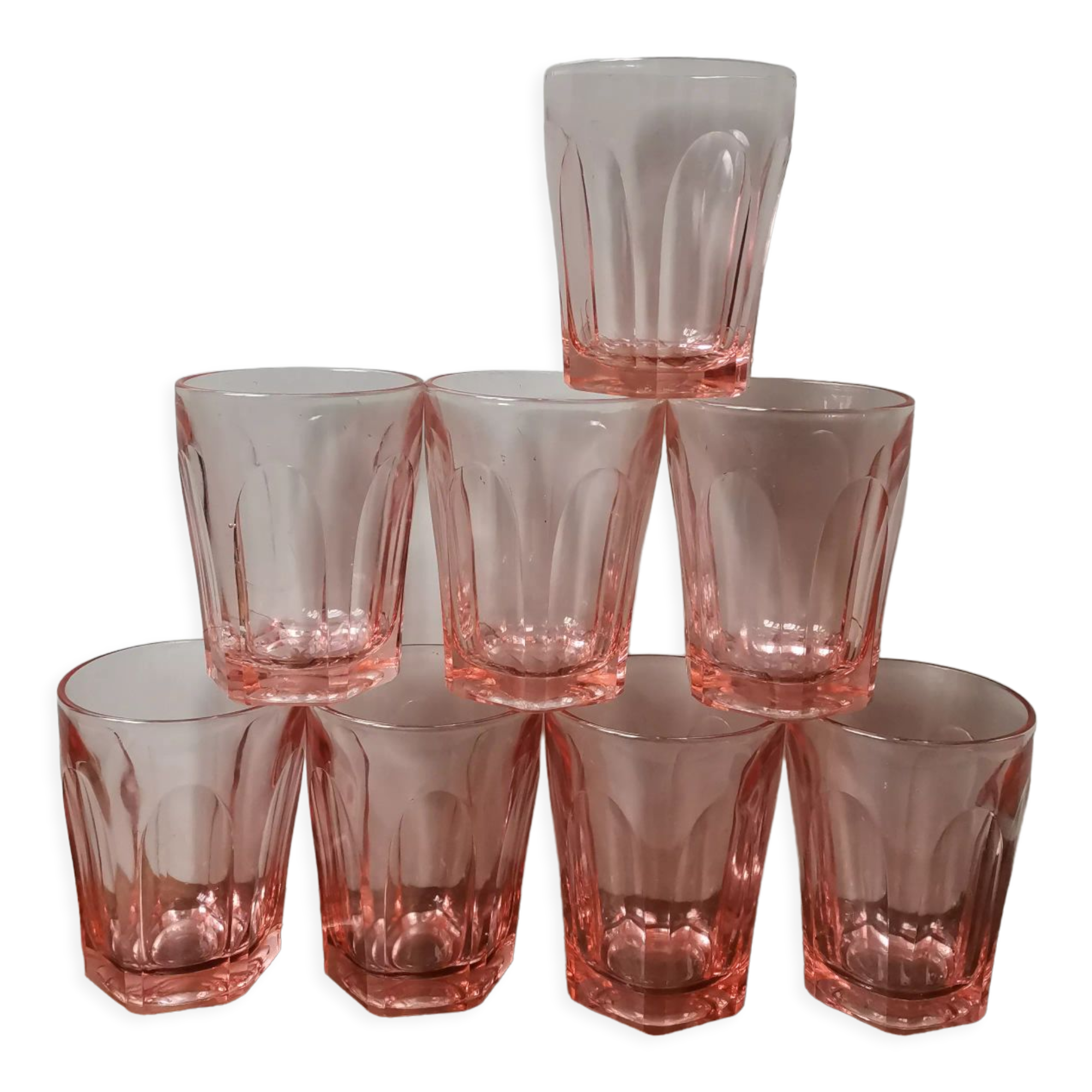 Lot de 8 verres roses en verre moulé vintage