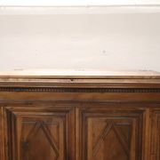 Armoire à Secret Du 17ème Siècle En Noyer