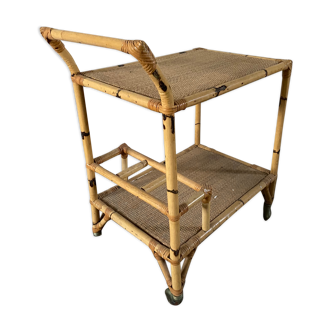 Rattan service on wheels