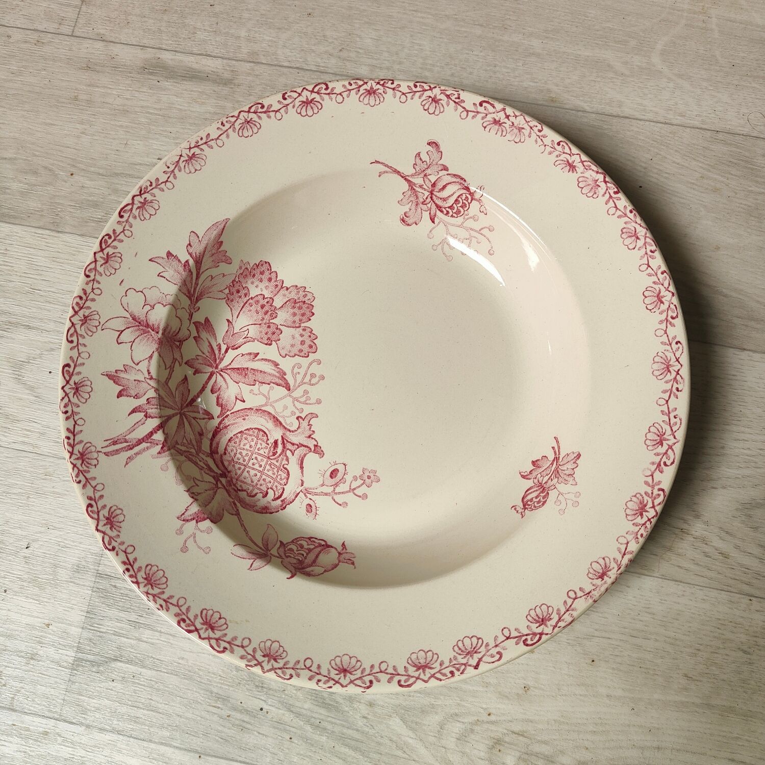 Iron earth plates U&C Sarreguemines Digoin