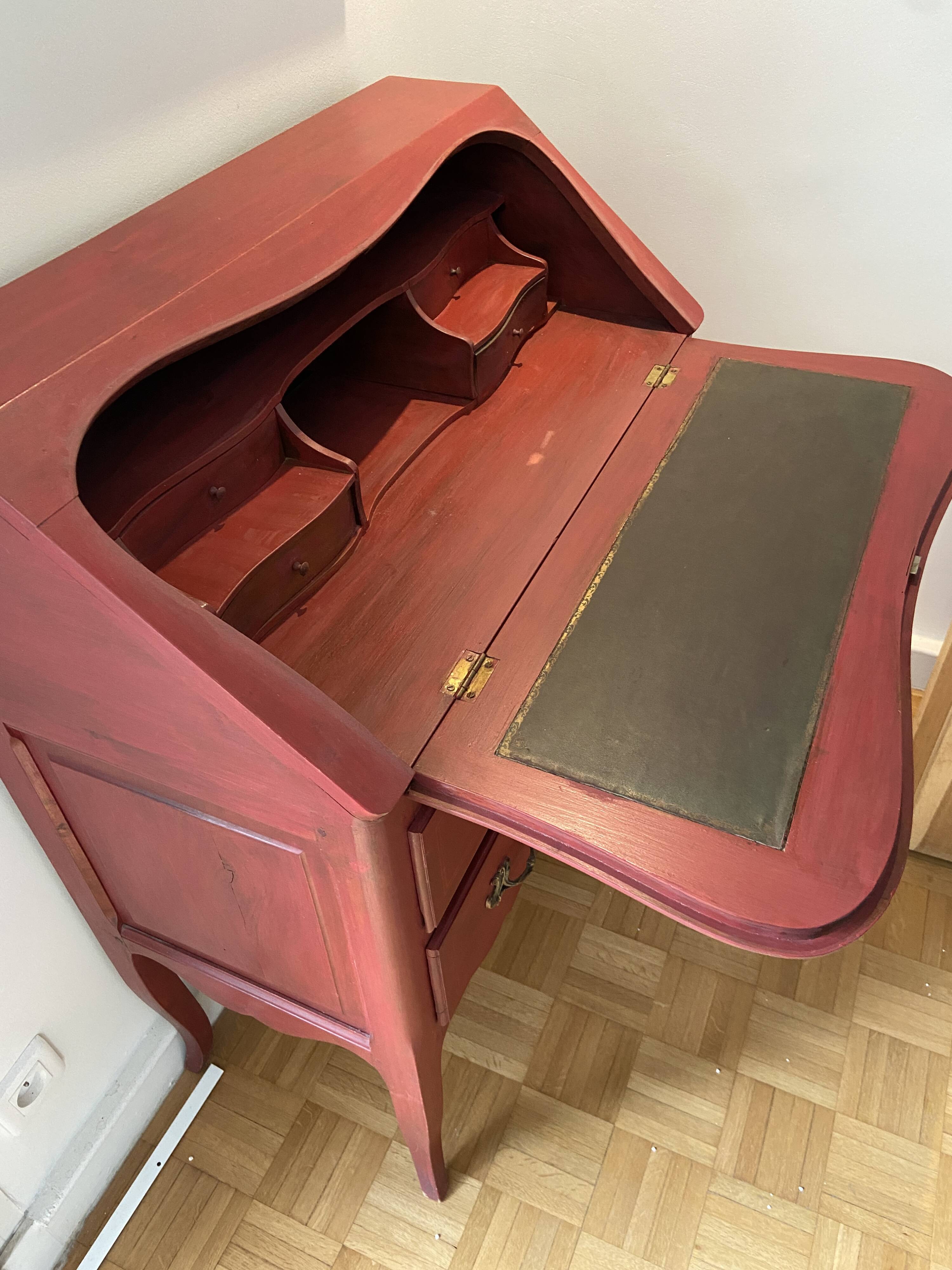 Urgent Louis XV style secretary, 18th century