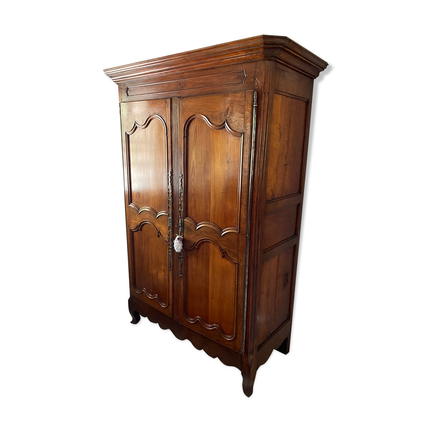 Armoire Louis XV  restaurée en 1980