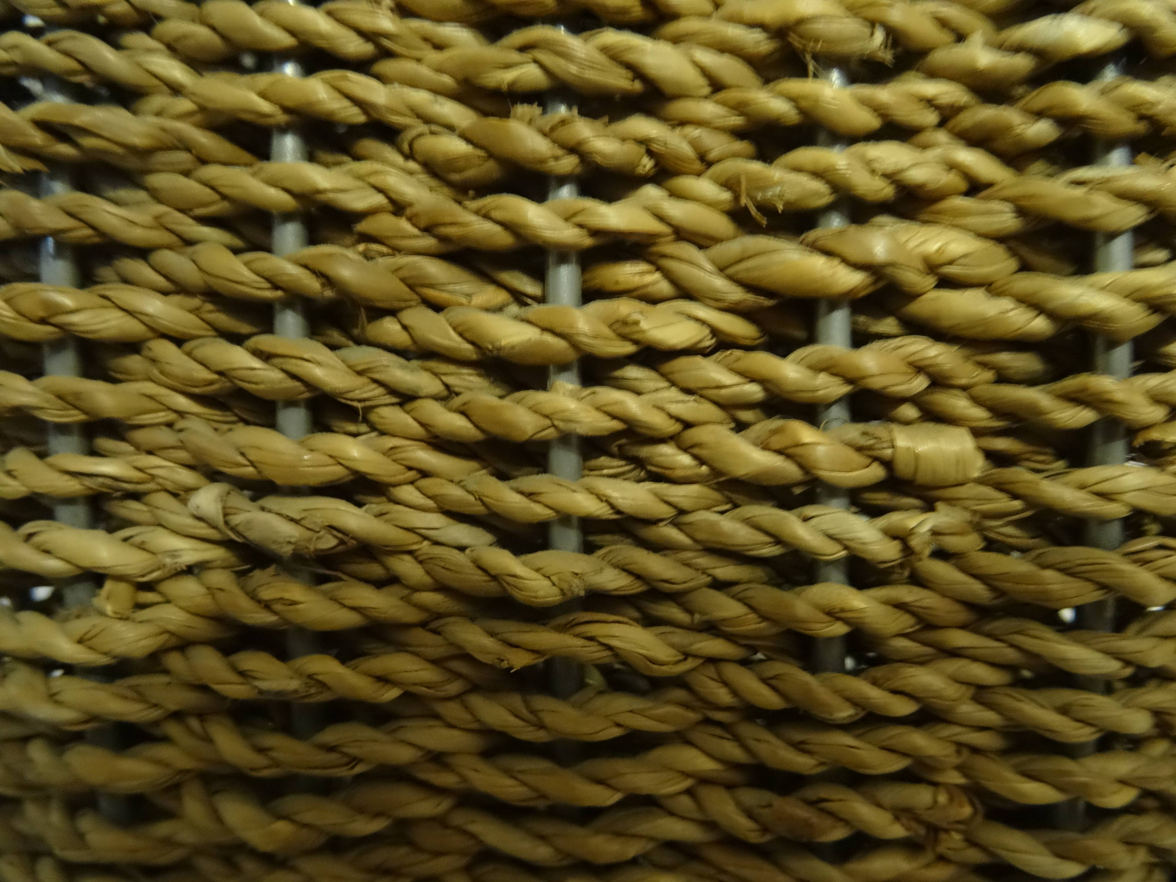 Braided twine foot lamp
