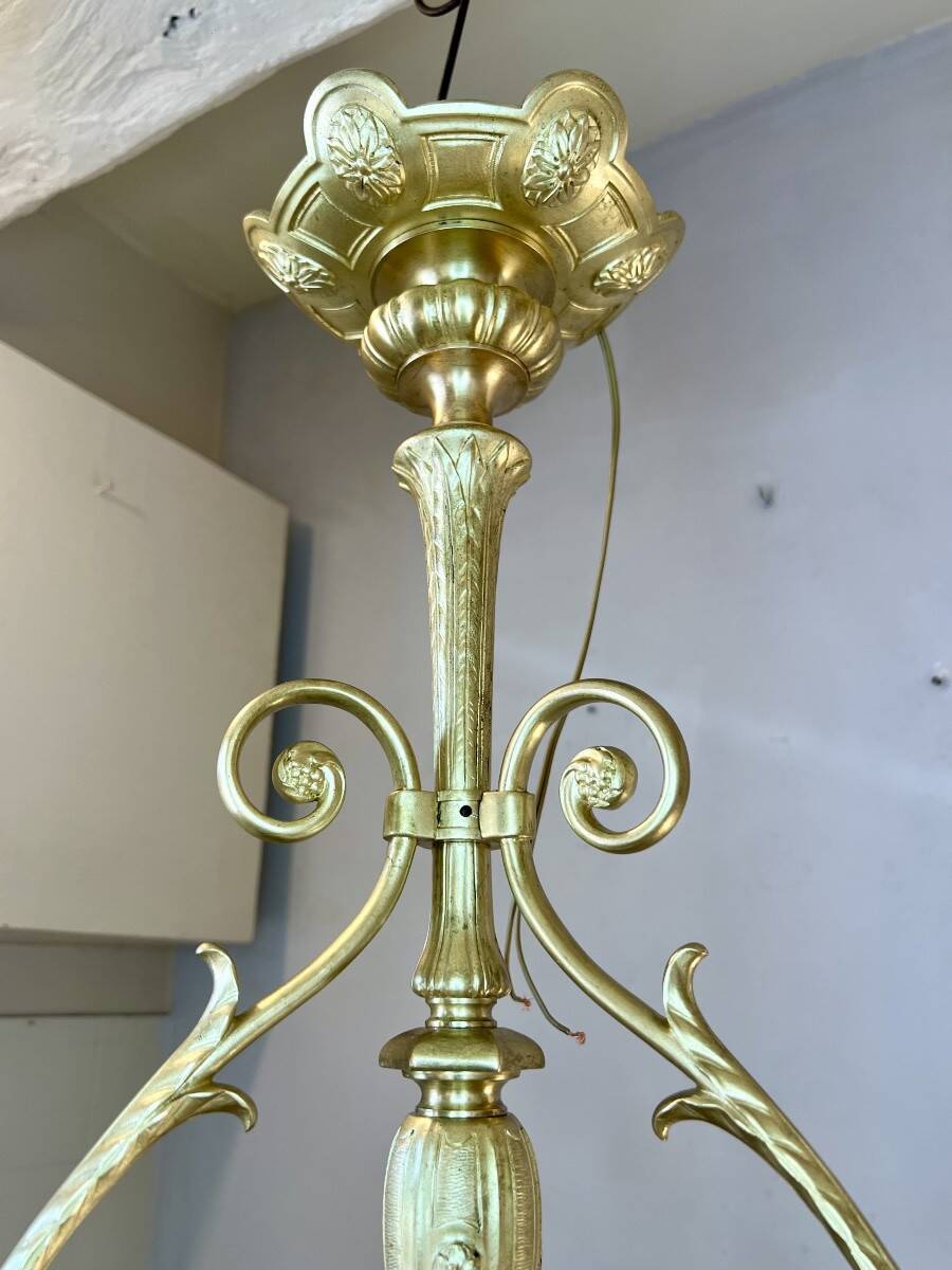 Art Deco tulip chandelier Daum