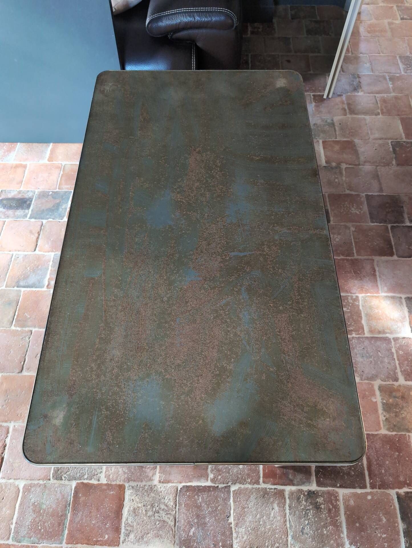 Children's metal desk