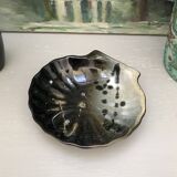 artisanal shell cup empty pocket / soap holder