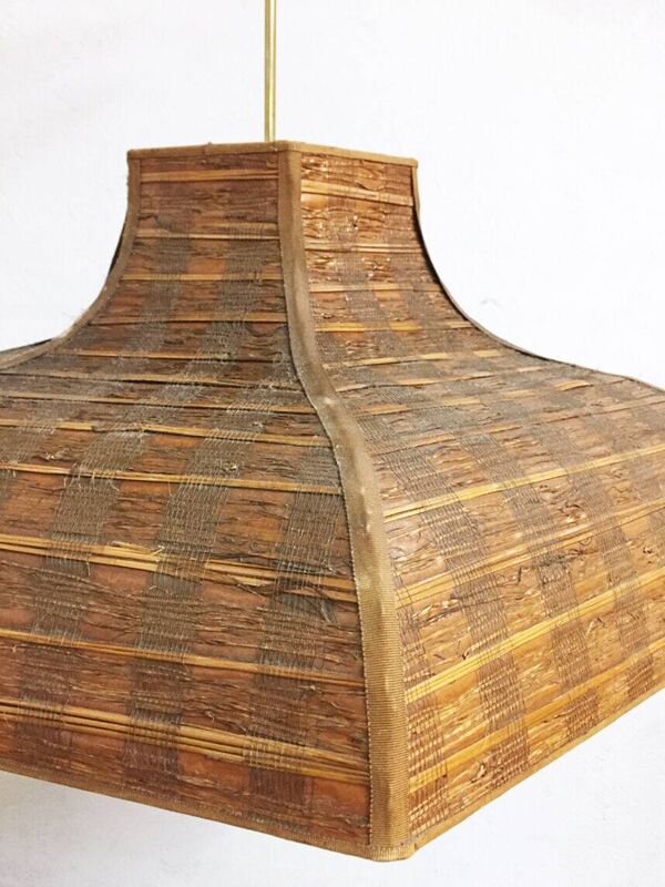 Suspension type coloniale