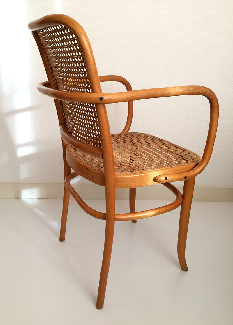 Thonet chair, 1970s edition